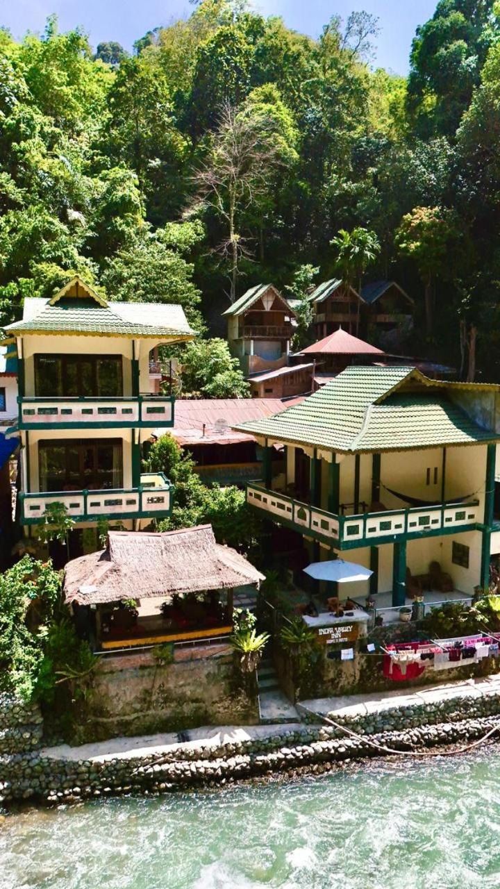 Indra Valley Inn Bukit Lawang Dış mekan fotoğraf