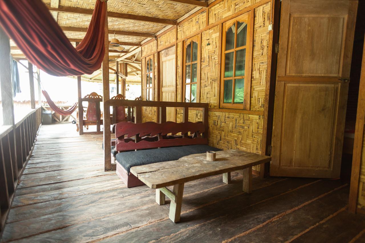Indra Valley Inn Bukit Lawang Oda fotoğraf