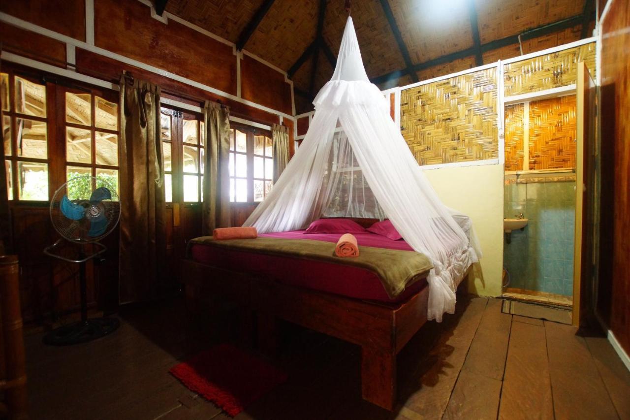 Indra Valley Inn Bukit Lawang Dış mekan fotoğraf